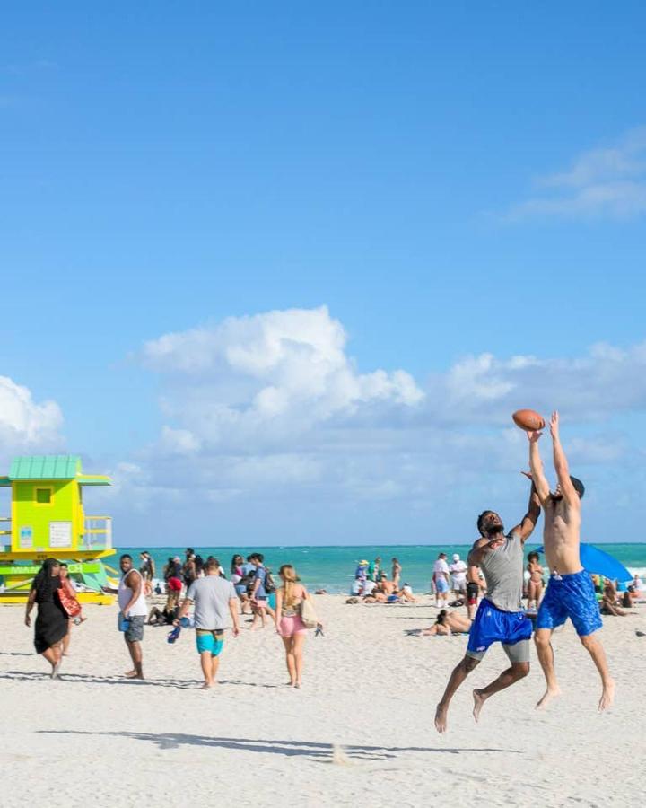 Parisian Hotel Miami Beach Esterno foto